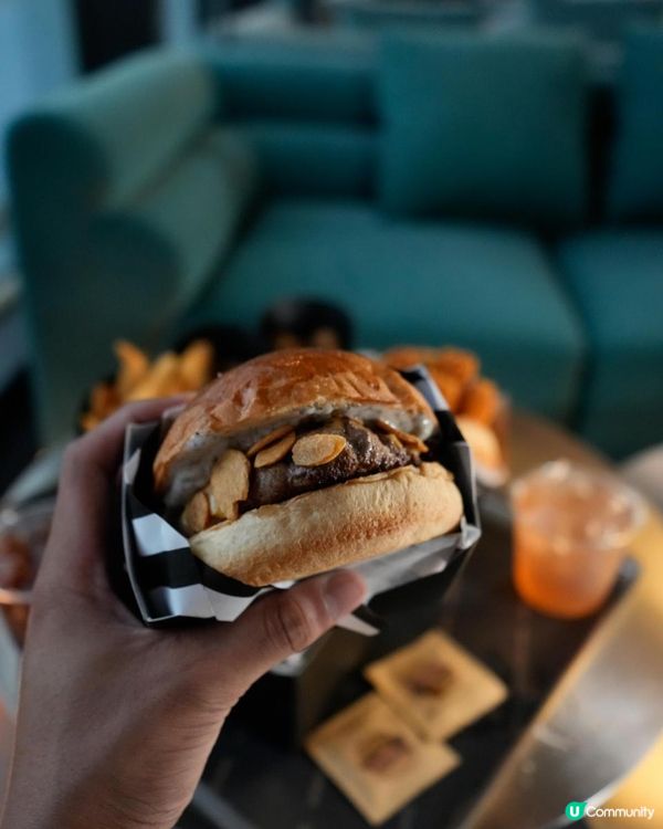 高雄港旁邊超好吃的漢堡