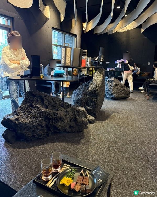 🇰🇷濟州必去特色Cafe 🌋火山岩主題甜品咖啡廳超有風味✨