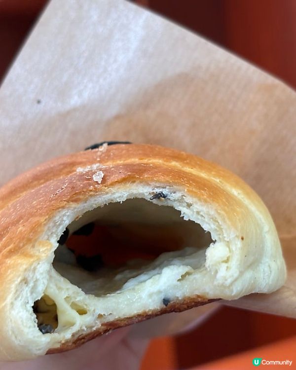 🇰🇷延南洞新開鹽麵包小店🍞｜솔트빵｜鹹香牛油香+奶茶限定組合🫶