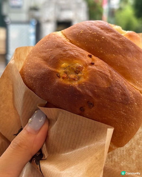 🇰🇷延南洞新開鹽麵包小店🍞｜솔트빵｜鹹香牛油香+奶茶限定組合🫶