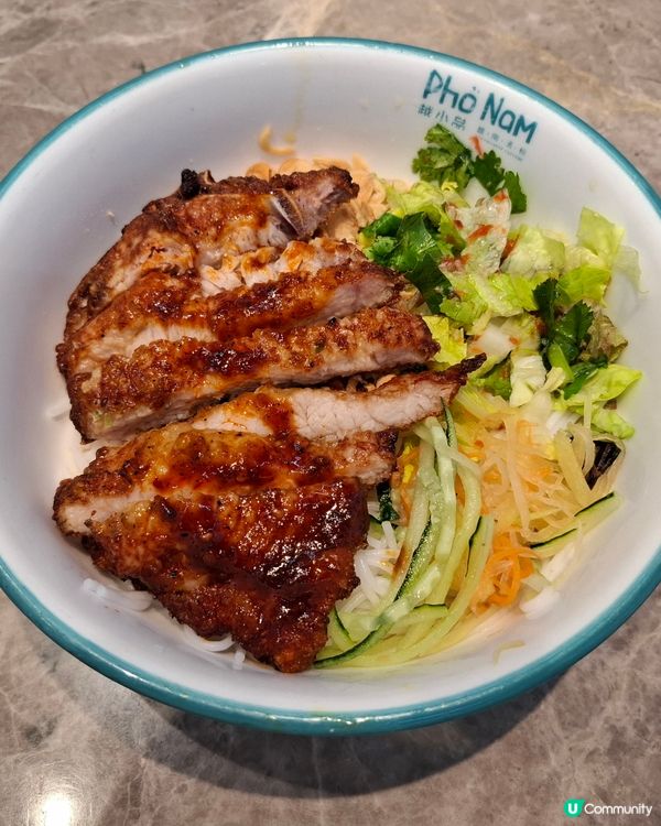 價錢平成一半呀…