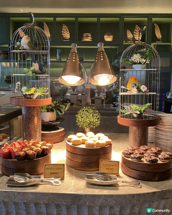 我地本身好想租酒店果間有私人泳池的頂層泳池套房架😍…不過說實...