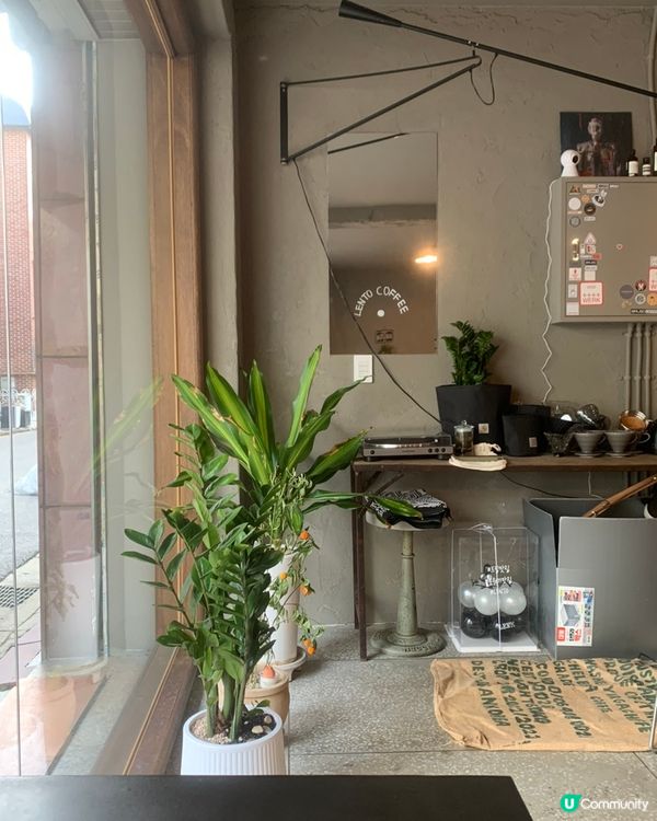 🇰🇷仁川・延壽洞咖啡店推薦☕溫暖木系風格＋手沖質感咖啡廳