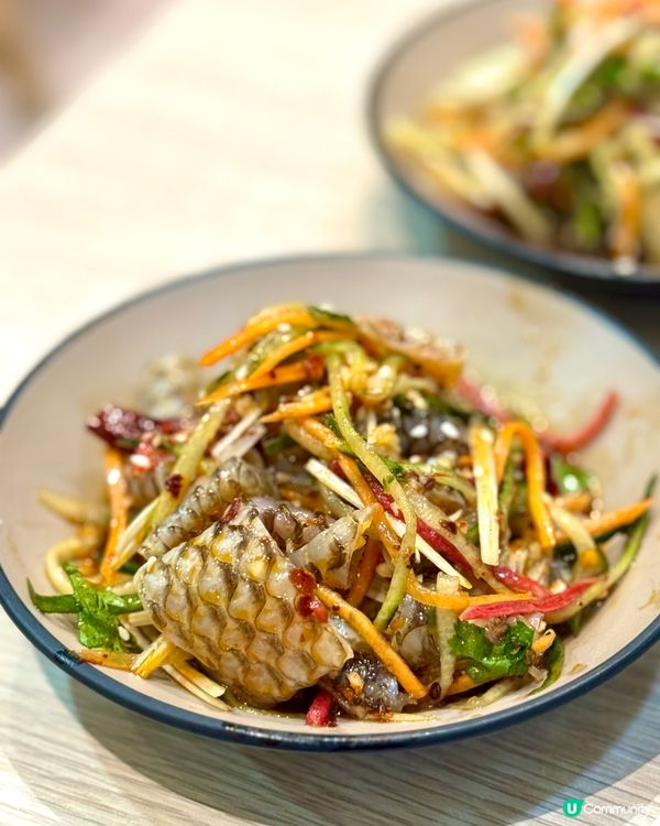 旺角必試招牌墨魚馬蹄餃  餃皮煙靭餡料鮮甜