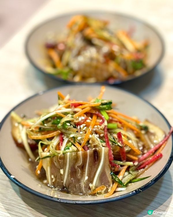 旺角必試招牌墨魚馬蹄餃  餃皮煙靭餡料鮮甜