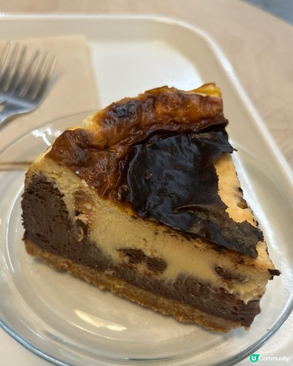 🇰🇷仁川Café勁好食巴斯克芝士蛋糕💯👍🏻超水準！