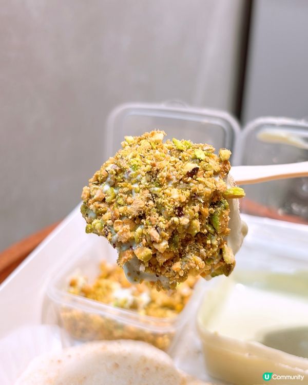 🎏銅鑼灣買到‼️超煙韌開心果沾醬大福片💚