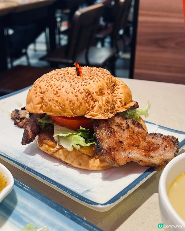 油麻地喜鳳冰室！海南雞飯🤤 港風情懷！🇭🇰