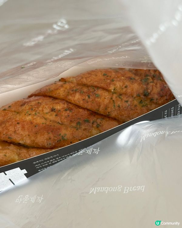 弘大必食蒜蓉包！🤤 隔日都咁正！