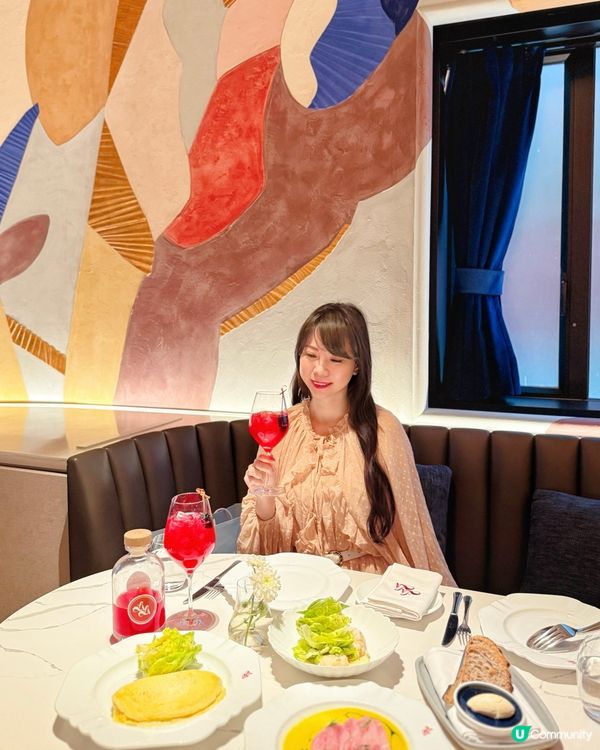 週末跟閨蜜去中環法式小館LALA 吃Brunch💗享受一下舌...