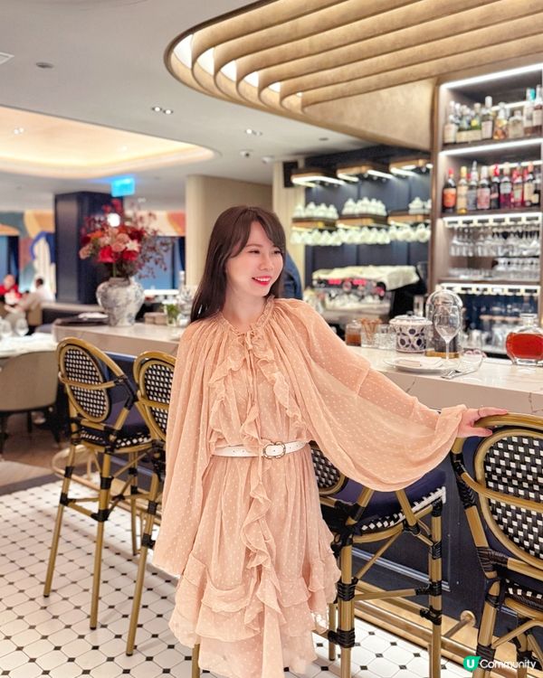 週末跟閨蜜去中環法式小館LALA 吃Brunch💗享受一下舌...