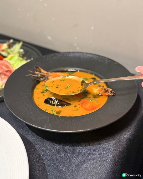 $1 一隻蠔！上環西餐勁抵食！🤤