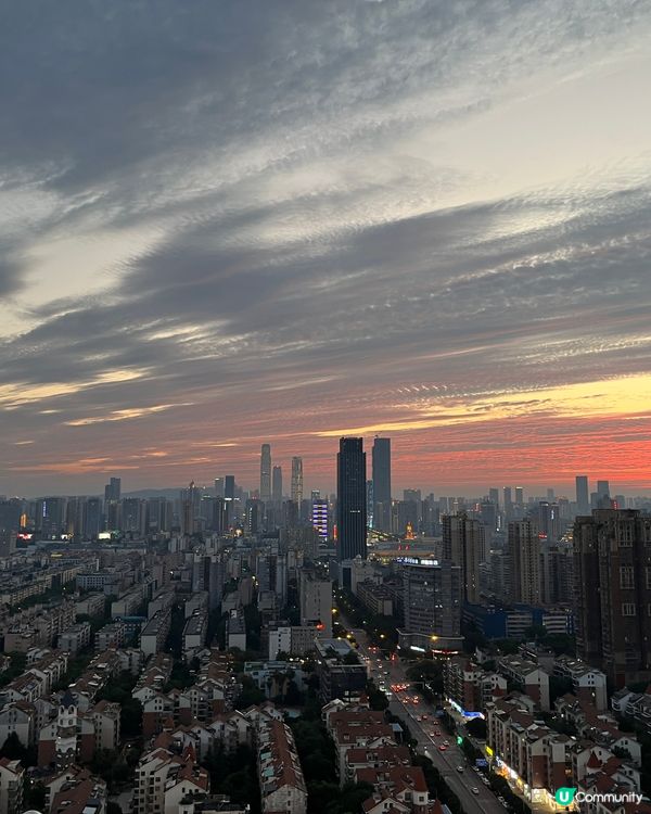 1. 長沙灣日落免費睇！🌅 萬嘉麗28樓！