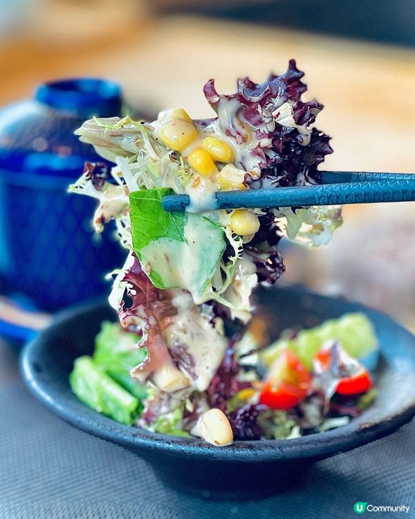 望住中環靚景，享受高質午市定食💕