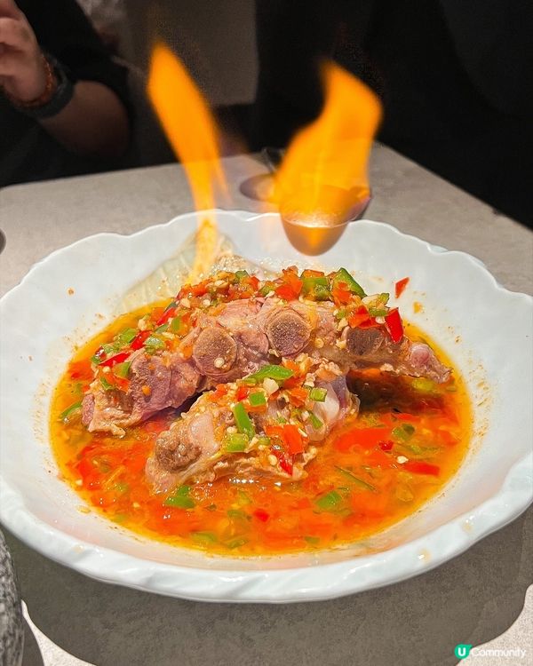 ɞ♡ 不可錯過的泰式椰子鮮雞湯 & 泰胡椒和牛糯米河 ♡ɞ