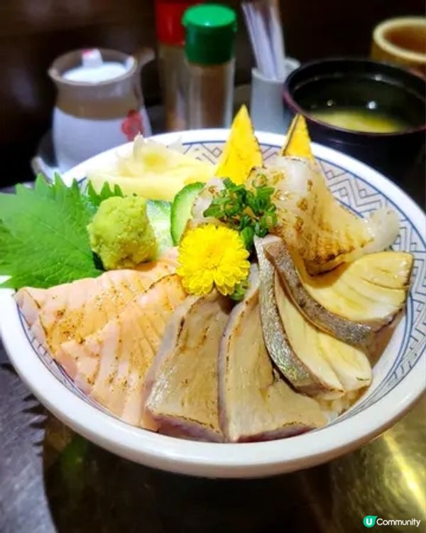 火炙魚生丼🤤！四款魚生超滿足！