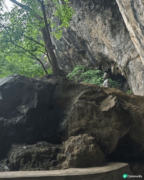 內地的湖光山色不少，這個位於江西的三百山風景區，路徑不算崎嶇...