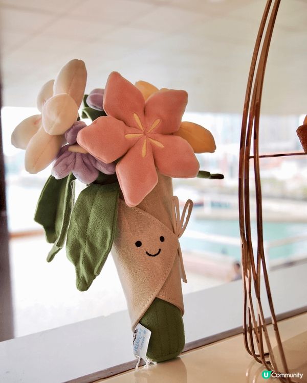 望住尖沙咀海旁high tea😌