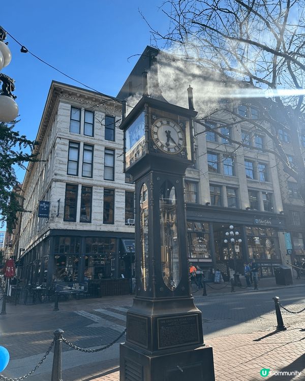 我哋去咗「Gastown煤氣鎮」感受溫哥華最古老街區嘅復古魅...