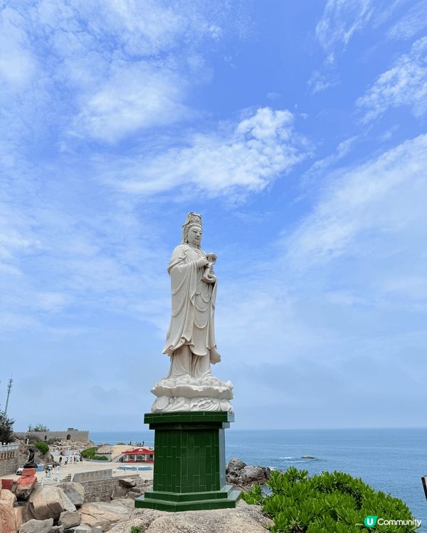 復活節假期去了離香港一小時高鐵就可以到達的汕尾，當地夜市有很...