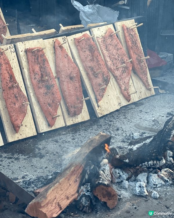 之前參加咗得意野炊舉辦嘅戶外烹飪活動，整咗火炭慢烤刁草三文魚...