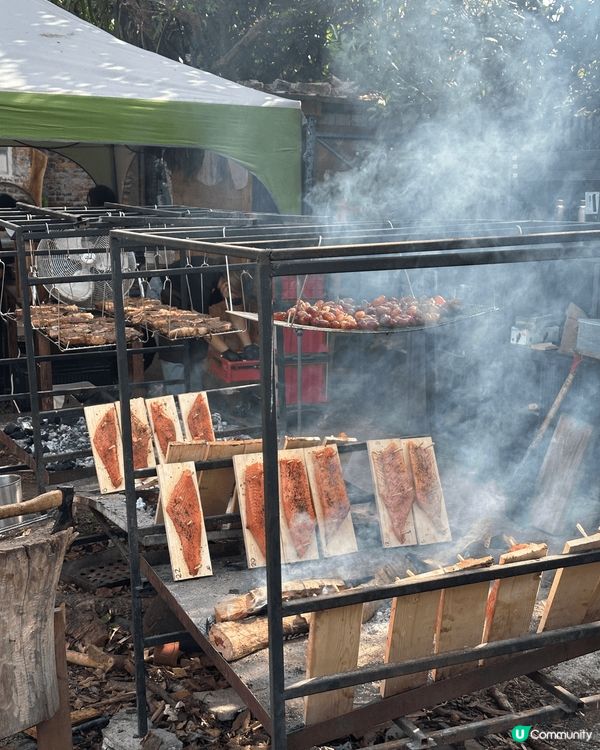 之前參加咗得意野炊舉辦嘅戶外烹飪活動，整咗火炭慢烤刁草三文魚...