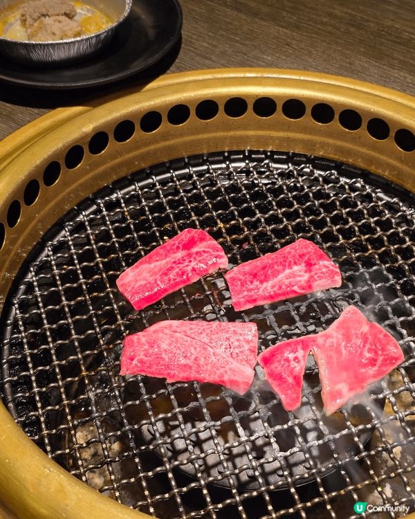 康怡廣場牛角午市燒肉套餐幾抵食，座位闊落，燒肉又有質素👍🏻...