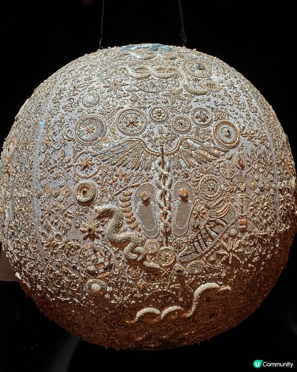 太古坊一日遊，遨遊星辰大海之間欣賞美麗嘅藝術品