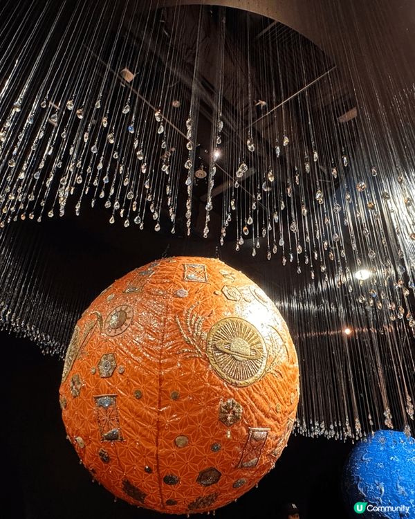 太古坊一日遊，遨遊星辰大海之間欣賞美麗嘅藝術品