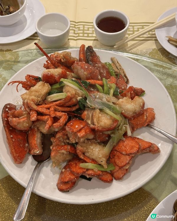 講到多倫多嘅中式小炒餐廳，避風塘小炒絕對係一間唔可以錯過嘅寶...