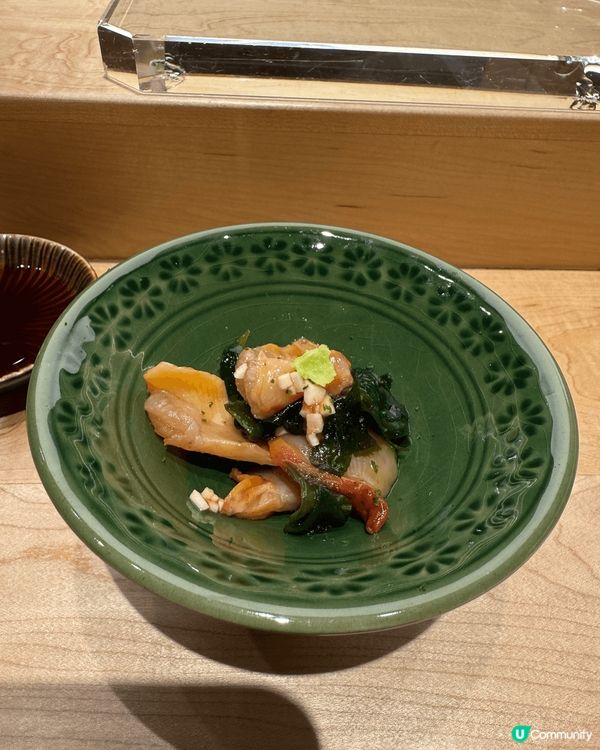 在深圳KKmall 的壽司處小志，價錢相宜，食物味道不錯，跟...