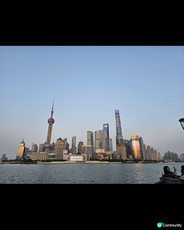 在復活節與家人去上海五天，因為我們也是沒有去杭州上海的，感覺...