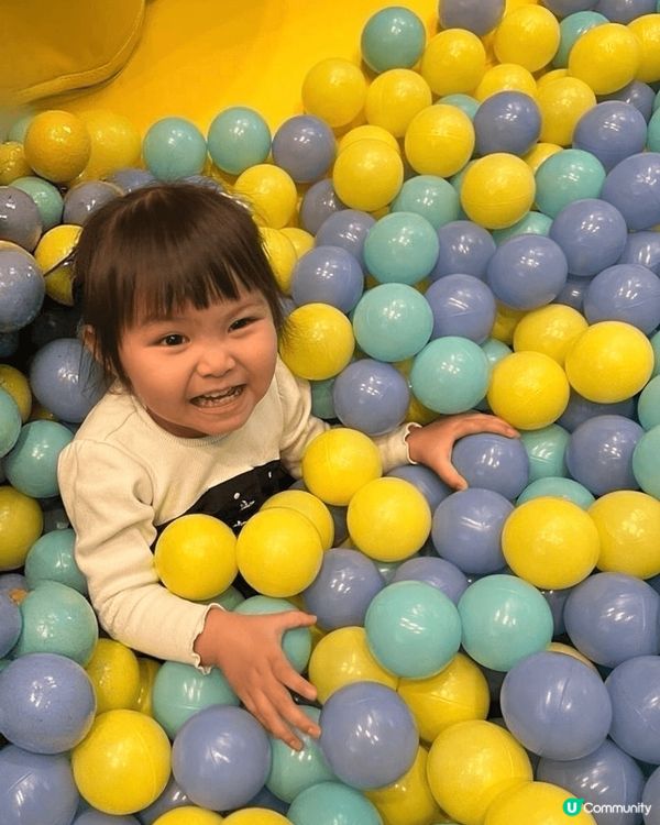 最鍾意帶女女去唔同地方玩，睇表演，想透過唔同嘅活動，令到佢可...