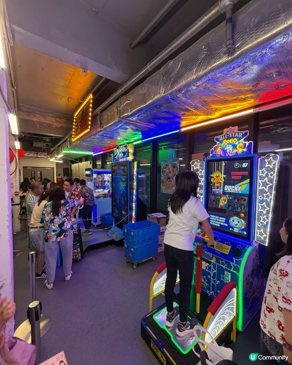 樓上27周年生日快樂🥳！嘉年華超好玩！