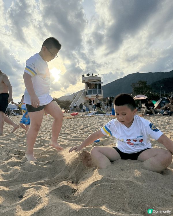 放假時盡量會帶小朋友到戶外遊玩，身心都可以健康一點