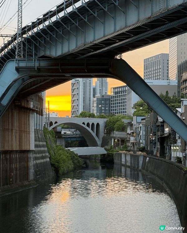東京日本富士山之行，還去了韭崎欣賞當地的夜景