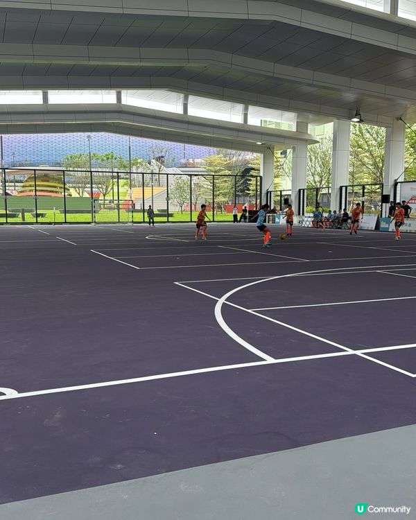 啟德體育園旁邊