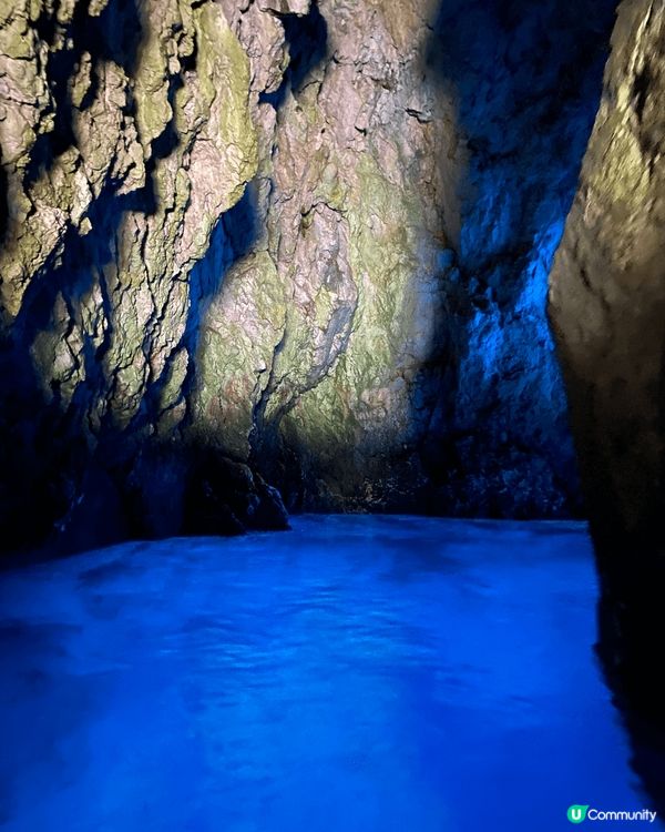 旅程其中一個highlight就係去Blue Cave!!💙...