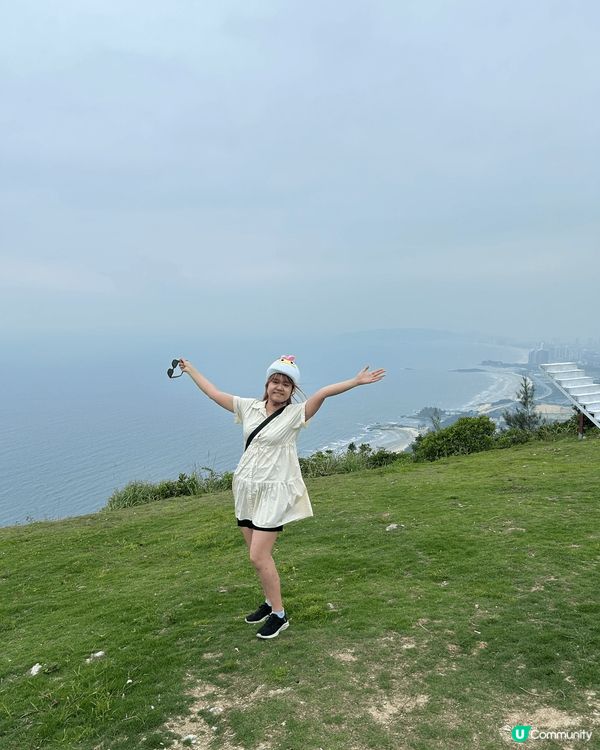 去咗惠州玩，嗰度嘅商業區其實景色好靚，我哋又去玩滑翔傘又去放...