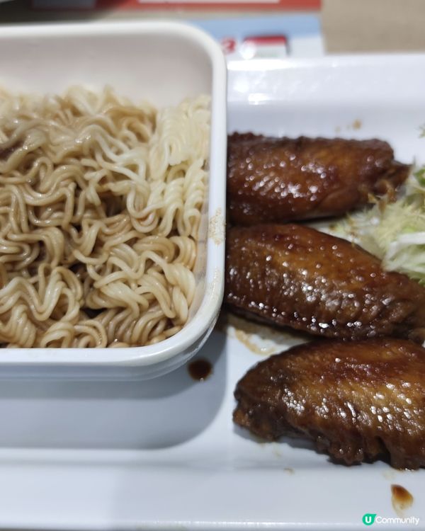 菠蘿油爆漿開心果醬！😋 勁呀！💚