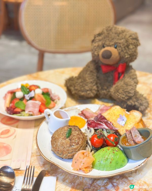 🍑熊啤啤陪你嘆甜品🐻😋