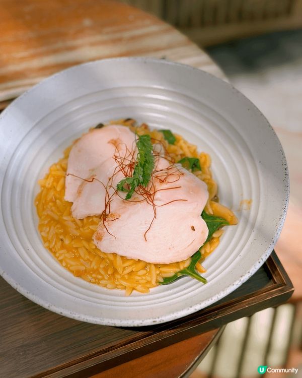 老去茶事吸引唔少人特登過嚟大圍！充滿懷舊台南風情嘅茶室，環境...