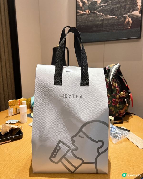 返深圳緊係要飲下人氣王 喜。茶😋