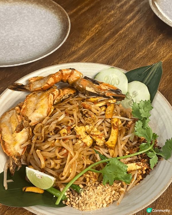 同屋企人食泰國菜，好味道～！
