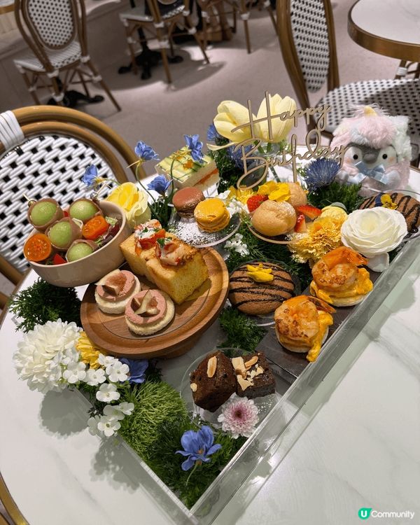 勁靚嘅慶生下午茶tea set✅ 甜點鹹點一應俱全😍 好睇又...