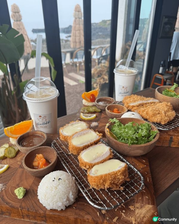 濟州牛島❤️人氣打卡芝士炸豬扒～