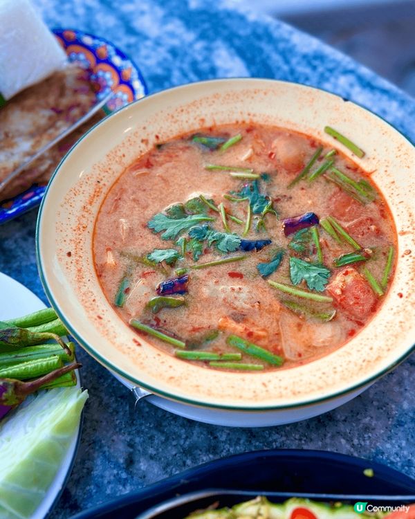 去芭提雅想搵間餐廳食住睇日落，The Oxygen真係推爆！...