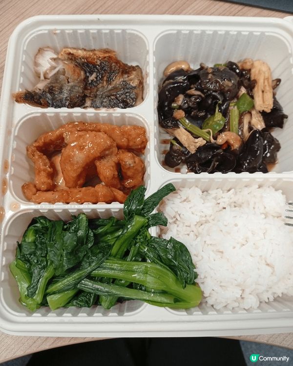 公司飯堂多餸飯