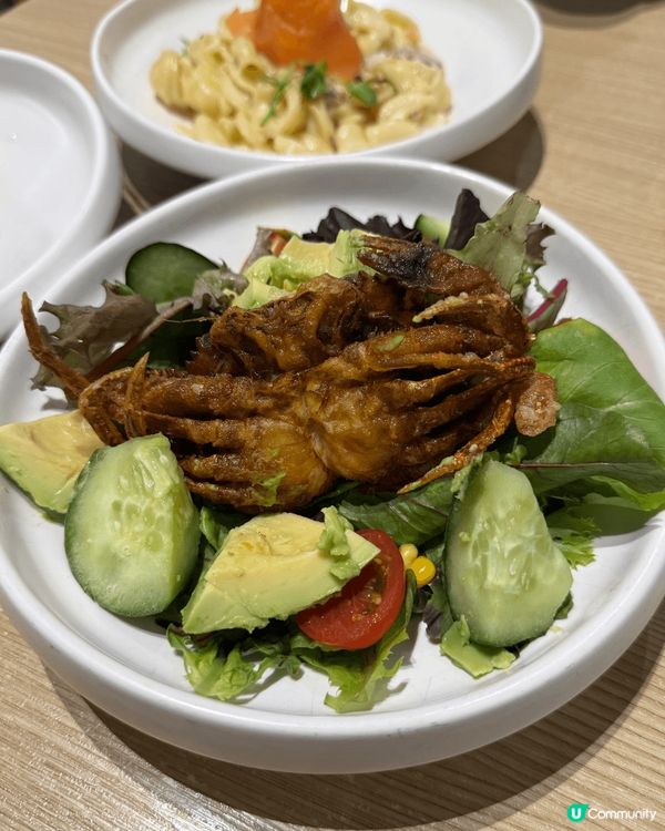 呢間係一間連鎖既日式西餐廳！佢地唔單止意粉好食！最出名既係梳...