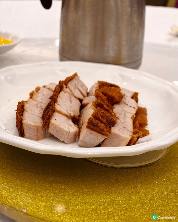 最愛與家人的相聚時間，簡單到茶樓點菜，腐皮齋，港式燒肉，咕嚕...